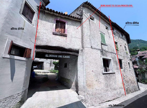 RIF. A.A.385-24

Vendesi all'asta - porzione di fabbricato su 3 livelli in data 16 aprile 2026

D...