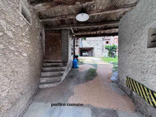 RIF. A.A.385-24

Vendesi all'asta - porzione di fabbricato su 3 livelli in data 16 aprile 2026

D...