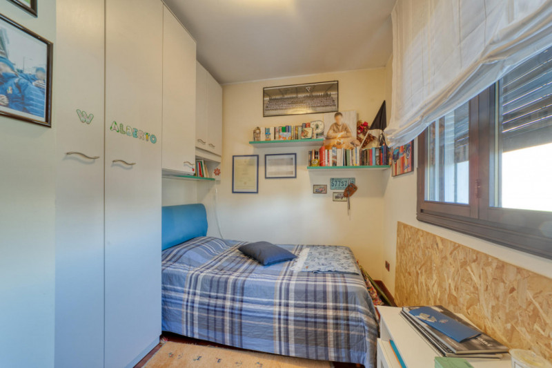 PADOVA - ZONA FACCIOLATI Nel cuore di una delle zone più ricercate della città, proponiamo in ven...