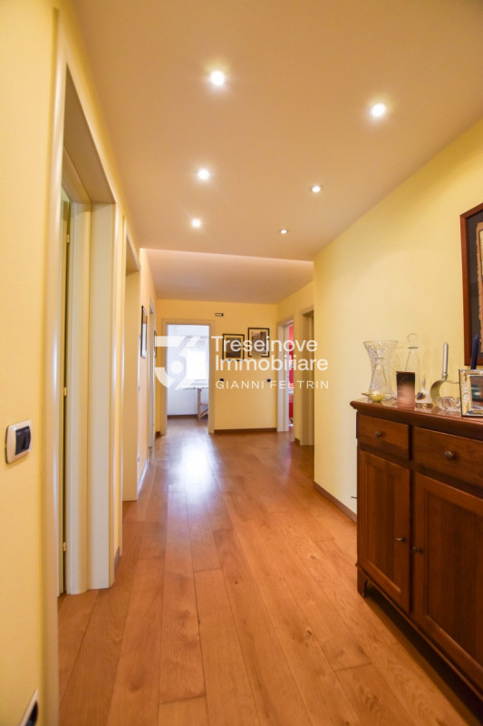 (Per INFO Feltrin Simone 3427586513) Appartamento al primo piano con ingresso indipendente a Istr...