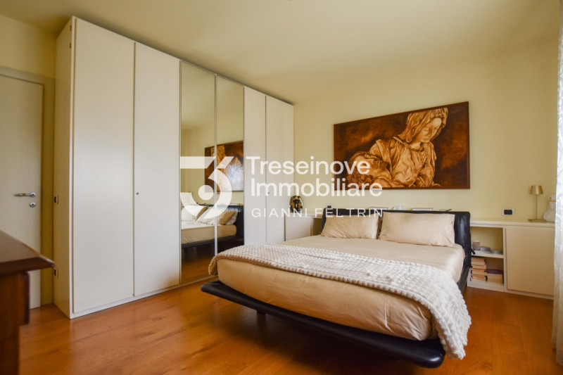 (Per INFO Feltrin Simone 3427586513) Appartamento al primo piano con ingresso indipendente a Istr...