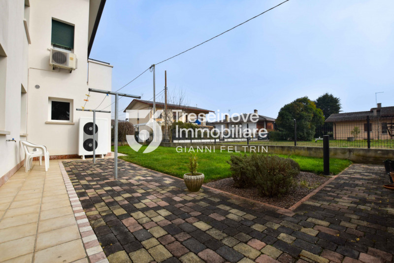 (Per INFO Feltrin Simone 3427586513) Appartamento al primo piano con ingresso indipendente a Istr...