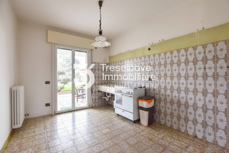 (Per INFO Feltrin Simone 3427586513) Appartamento con ingresso indipendente al piano terra a Istr...