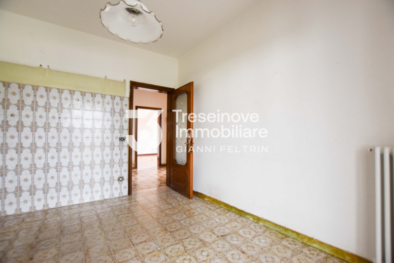 (Per INFO Feltrin Simone 3427586513) Appartamento con ingresso indipendente al piano terra a Istr...