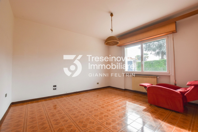 (Per INFO Feltrin Simone 3427586513) Appartamento con ingresso indipendente al piano terra a Istr...