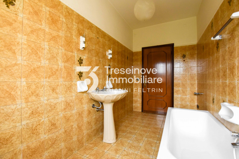 (Per INFO Feltrin Simone 3427586513) Appartamento con ingresso indipendente al piano terra a Istr...