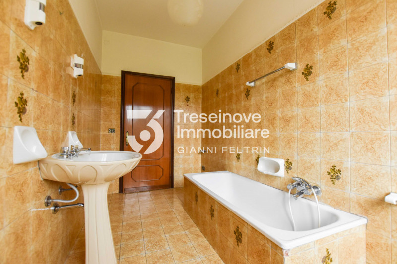 (Per INFO Feltrin Simone 3427586513) Appartamento con ingresso indipendente al piano terra a Istr...