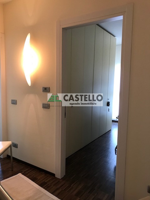 Noventa Padovana proponiamo in esclusiva interessante porzione di bifamiliare con finiture di pre...