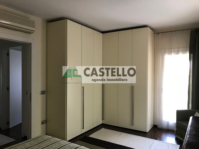 Noventa Padovana proponiamo in esclusiva interessante porzione di bifamiliare con finiture di pre...