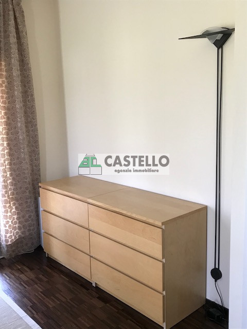 Noventa Padovana proponiamo in esclusiva interessante porzione di bifamiliare con finiture di pre...