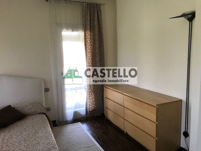 Noventa Padovana proponiamo in esclusiva interessante porzione di bifamiliare con finiture di pre...