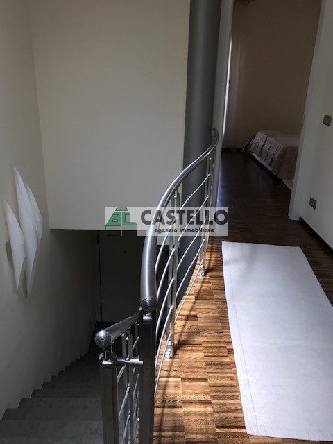 Noventa Padovana proponiamo in esclusiva interessante porzione di bifamiliare con finiture di pre...