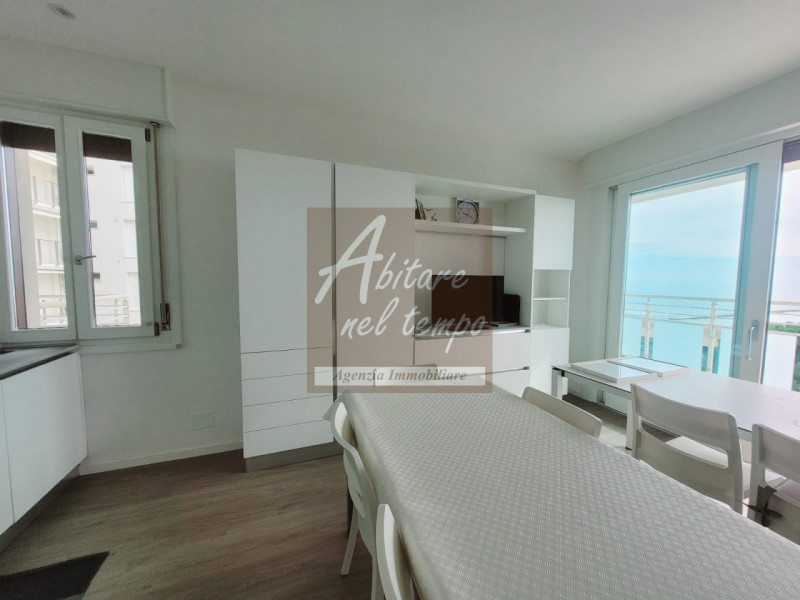 JESOLO (VE) - PIAZZA TORINO

In nostra esclusiva proponiamo in vendita un bellissimo e luminoso a...