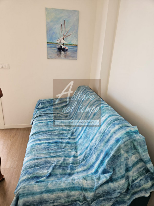 JESOLO (VE) - PIAZZA TORINO

In nostra esclusiva proponiamo in vendita un bellissimo e luminoso a...