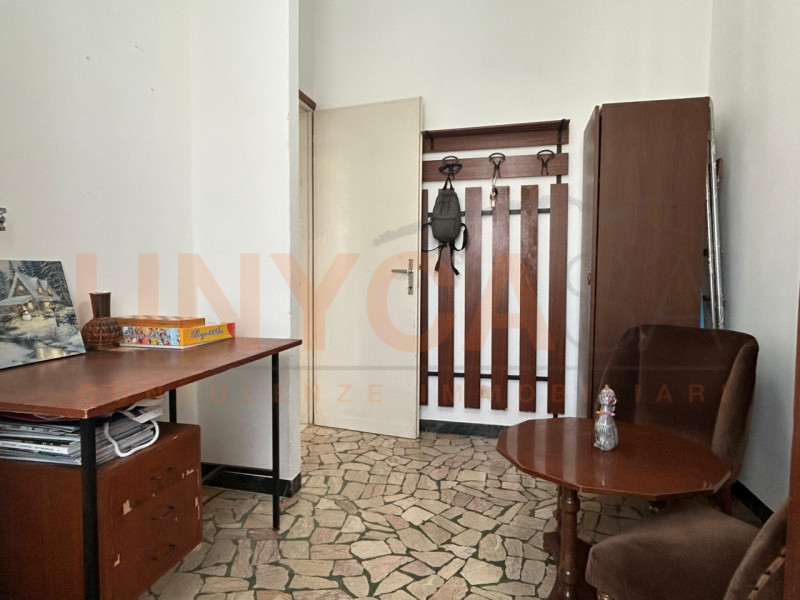 BRUSEGANA – Nel cuore del quartiere, in una piccola palazzina composta da sole quattro unità abit...