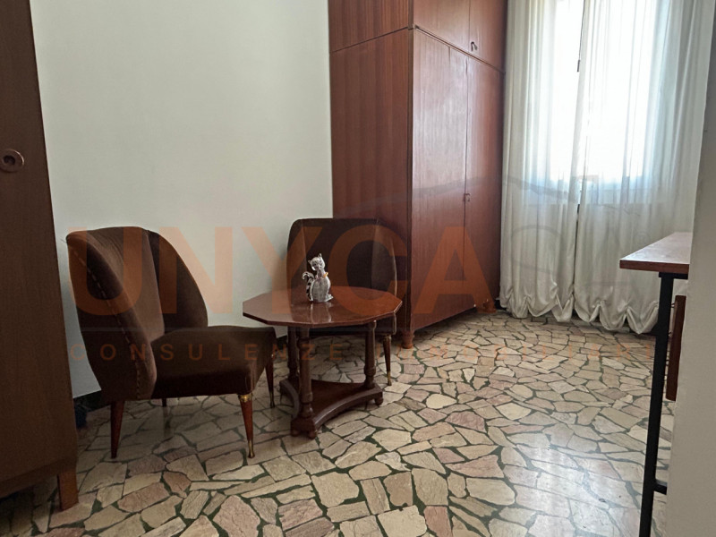 BRUSEGANA – Nel cuore del quartiere, in una piccola palazzina composta da sole quattro unità abit...