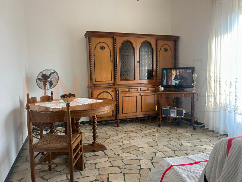 BRUSEGANA – Nel cuore del quartiere, in una piccola palazzina composta da sole quattro unità abit...