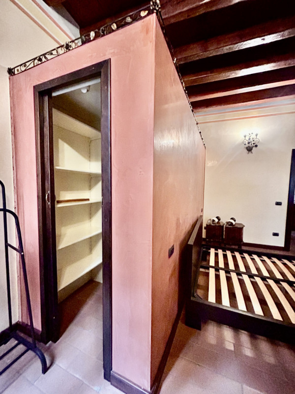 Padova centro storico vicinanze Santo , Nicoletta Dardilli di AD Casadova propone in vendita stor...