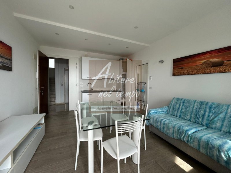 JESOLO (VE) - PIAZZA MILANO

In nostra esclusiva proponiamo in vendita un meraviglioso appartamen...