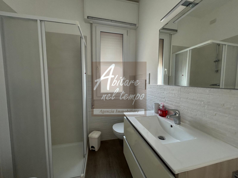 JESOLO (VE) - PIAZZA MILANO

In nostra esclusiva proponiamo in vendita un meraviglioso appartamen...