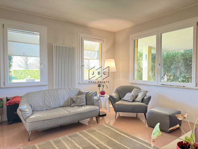 Chiarano - (Treviso)
Proponiamo in vendita a pochi minuti dal centro di Cessalto e di Chiarano, u...