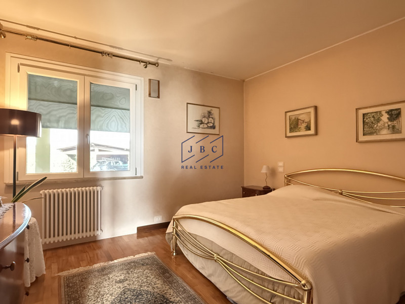 Chiarano - (Treviso)
Proponiamo in vendita a pochi minuti dal centro di Cessalto e di Chiarano, u...