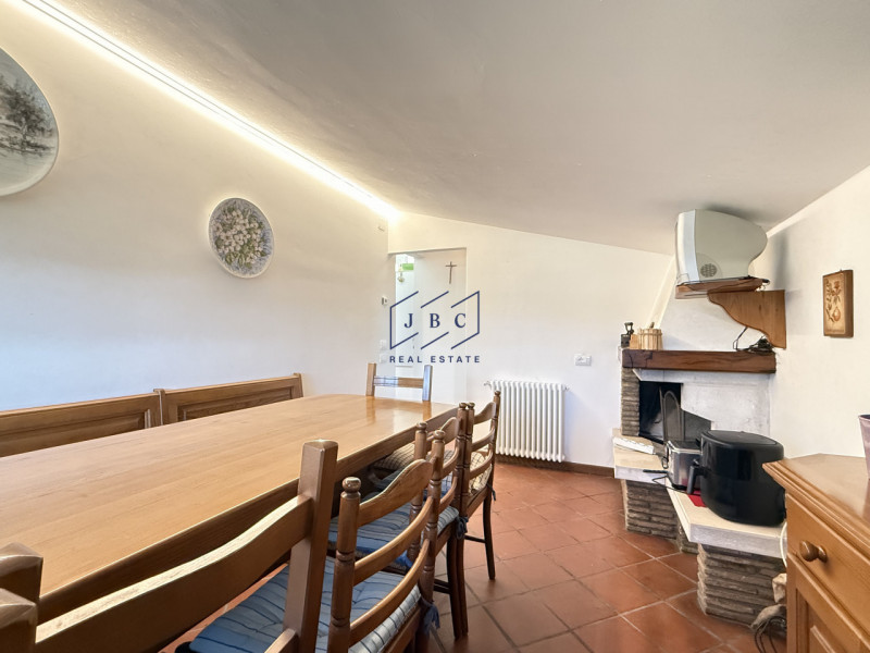 Chiarano - (Treviso)
Proponiamo in vendita a pochi minuti dal centro di Cessalto e di Chiarano, u...