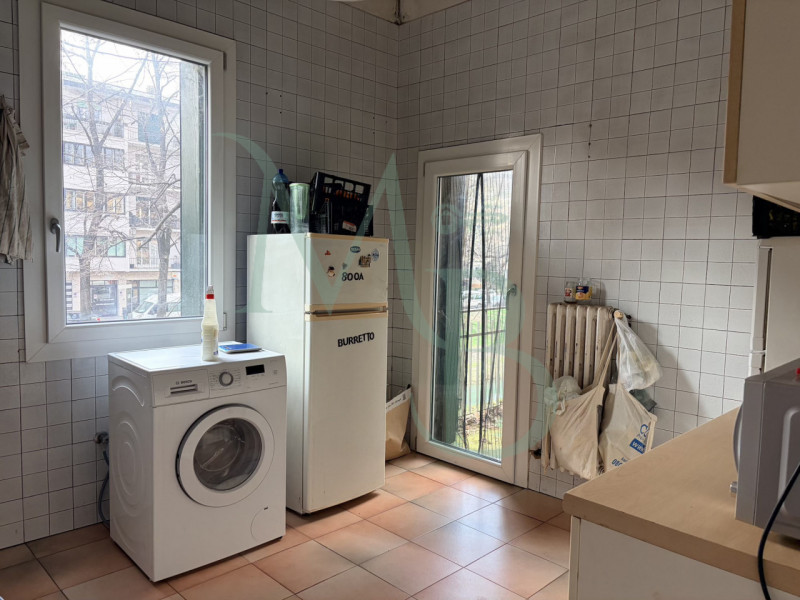 PADOVA – Centro Storico: Immobiliare MB propone in esclusiva intera palazzina edificata nei primi...