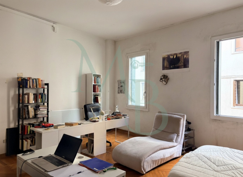 PADOVA – Centro Storico: Immobiliare MB propone in esclusiva intera palazzina edificata nei primi...