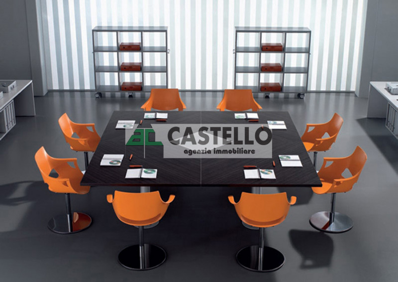 Cadoneghe proponiamo per investimento intero fabbricato di circa 900mq commerciali, ristrutturato...