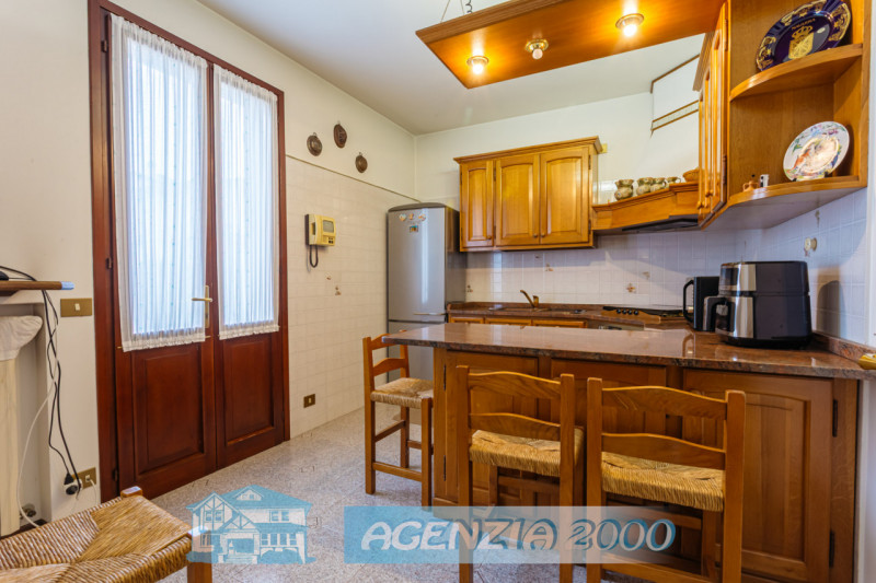 E' A CONSELVE LA TUA CASA!!! BELLISSIMA PORZIONE DI BIFAMILIARE IN ZONA TRANQUILLA DI QUARTIERE.....