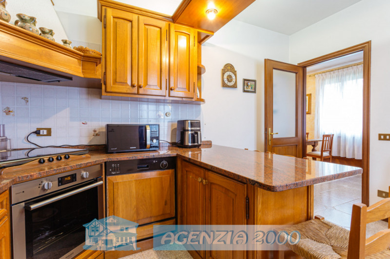 E' A CONSELVE LA TUA CASA!!! BELLISSIMA PORZIONE DI BIFAMILIARE IN ZONA TRANQUILLA DI QUARTIERE.....