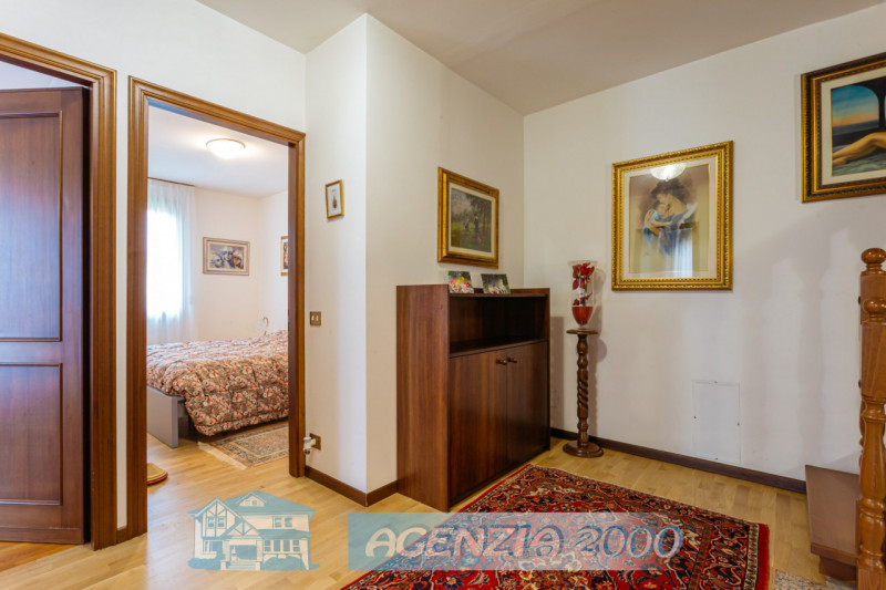 E' A CONSELVE LA TUA CASA!!! BELLISSIMA PORZIONE DI BIFAMILIARE IN ZONA TRANQUILLA DI QUARTIERE.....