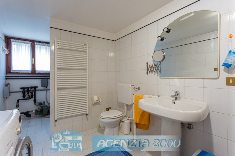 E' A CONSELVE LA TUA CASA!!! BELLISSIMA PORZIONE DI BIFAMILIARE IN ZONA TRANQUILLA DI QUARTIERE.....