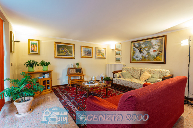 E' A CONSELVE LA TUA CASA!!! BELLISSIMA PORZIONE DI BIFAMILIARE IN ZONA TRANQUILLA DI QUARTIERE.....