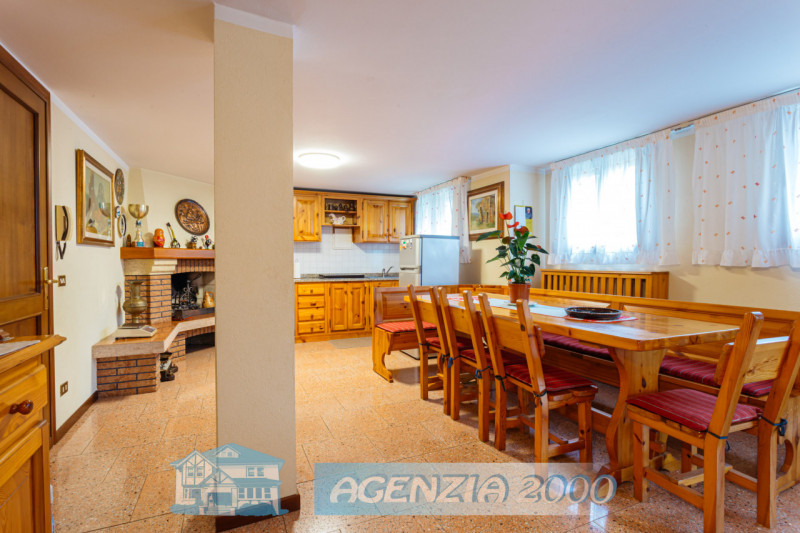 E' A CONSELVE LA TUA CASA!!! BELLISSIMA PORZIONE DI BIFAMILIARE IN ZONA TRANQUILLA DI QUARTIERE.....