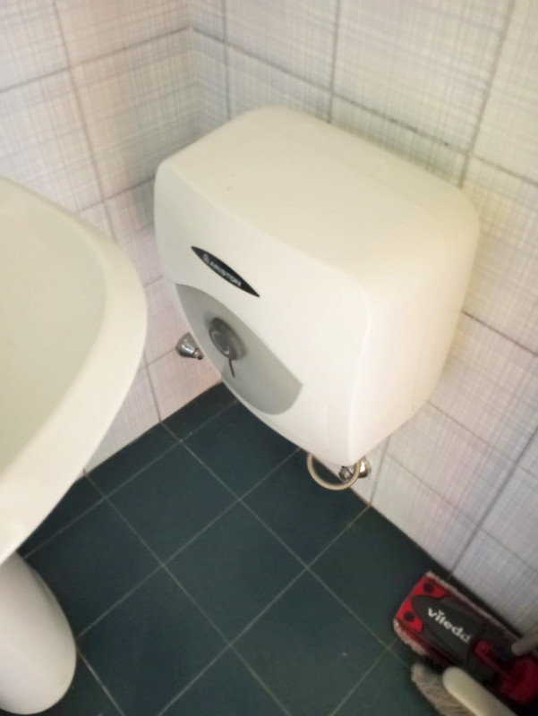 ALTAVILLA VICENTINA - ZONA INDUSTRIALE: VENDESI UFFICIO ARREDATO DI 50 MQ - Rif. 8356
Proponiamo ...