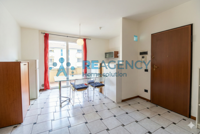 Schio

Stai cercando un mini appartamento adatto ad investimento?

Prezzo € 85.000

CHIAMACI ORA ...