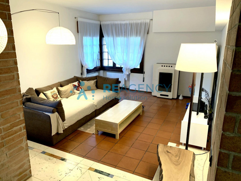 QUINTO VICENTINO - VILLAGGIO MONTEGRAPPA

Stai cercando un'ampia casa indipendente, ben tenuta e ...