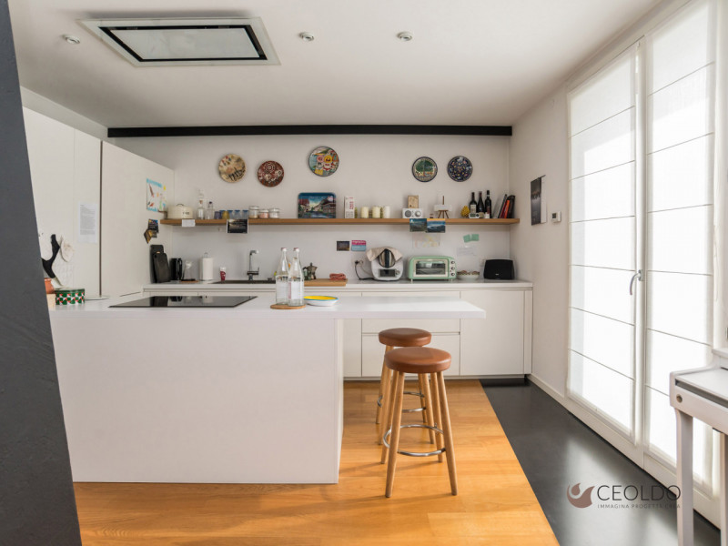 SANTA MARIA DI SALA: località Caselle di Santa Maria di Sala ATTICO DI DESIGN LUMINOSO, COMPLETAM...