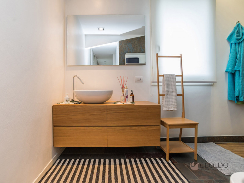 SANTA MARIA DI SALA: località Caselle di Santa Maria di Sala ATTICO DI DESIGN LUMINOSO, COMPLETAM...