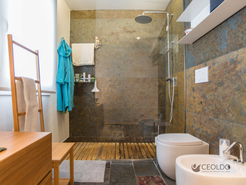 SANTA MARIA DI SALA: località Caselle di Santa Maria di Sala ATTICO DI DESIGN LUMINOSO, COMPLETAM...