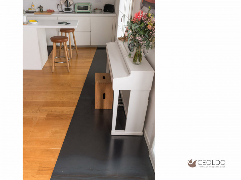 SANTA MARIA DI SALA: località Caselle di Santa Maria di Sala ATTICO DI DESIGN LUMINOSO, COMPLETAM...