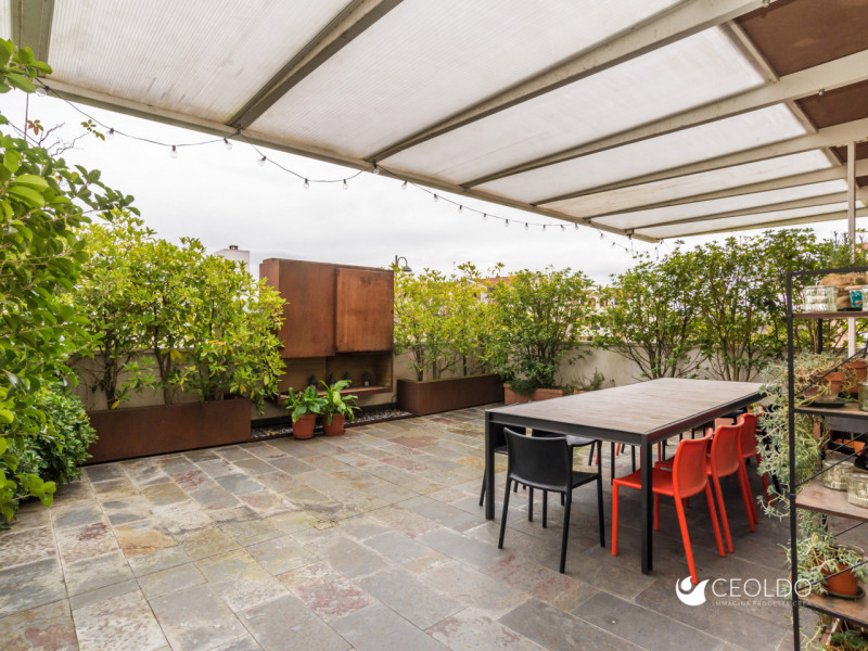 SANTA MARIA DI SALA: località Caselle di Santa Maria di Sala ATTICO DI DESIGN LUMINOSO, COMPLETAM...