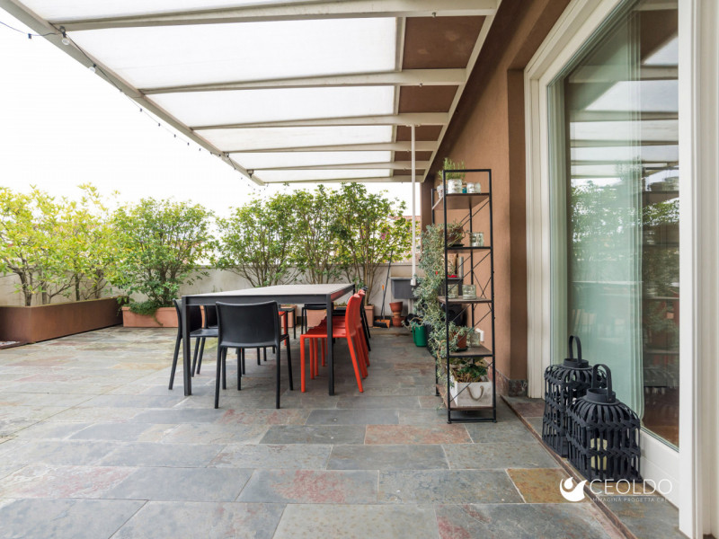 SANTA MARIA DI SALA: località Caselle di Santa Maria di Sala ATTICO DI DESIGN LUMINOSO, COMPLETAM...