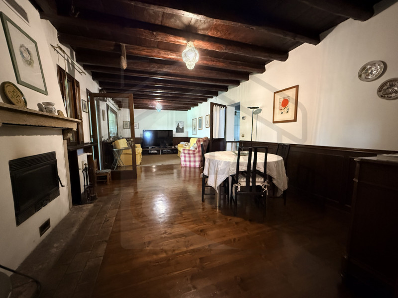 PADOVA - Scoprite questa magnifica villa veneta situata nel cuore della tranquilla zona di Salbor...