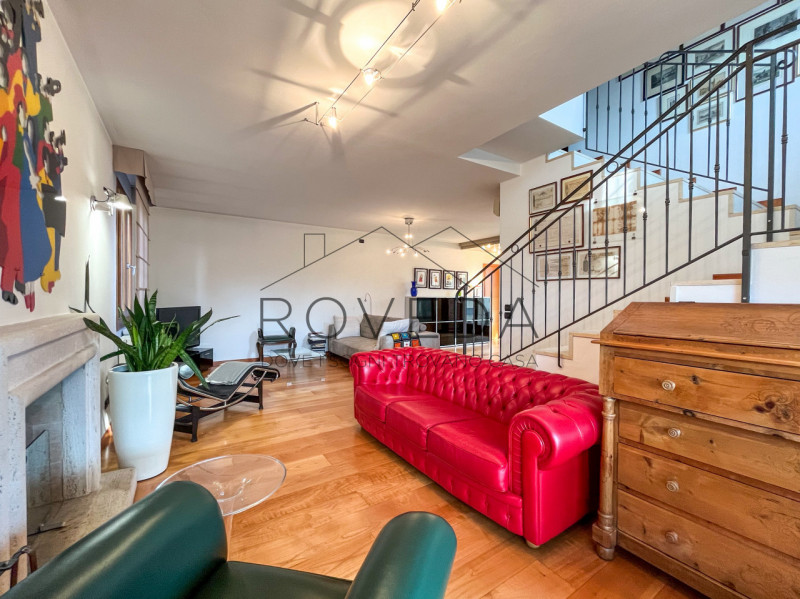 CASIER 

RIFERIMENTO: CR22

L'agenzia immobiliare Roveda ha il piacere di proporvi questa splendi...