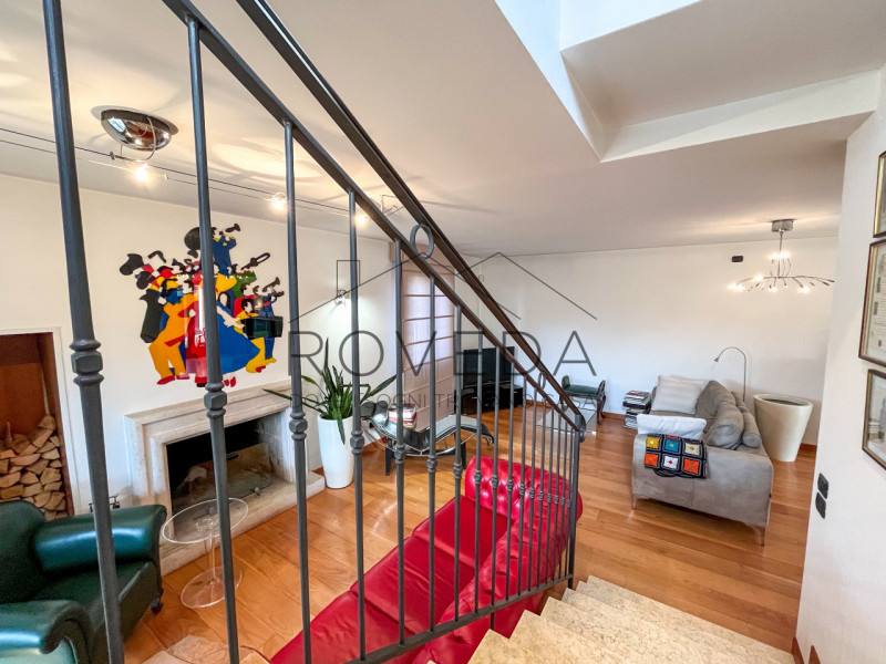 CASIER 

RIFERIMENTO: CR22

L'agenzia immobiliare Roveda ha il piacere di proporvi questa splendi...