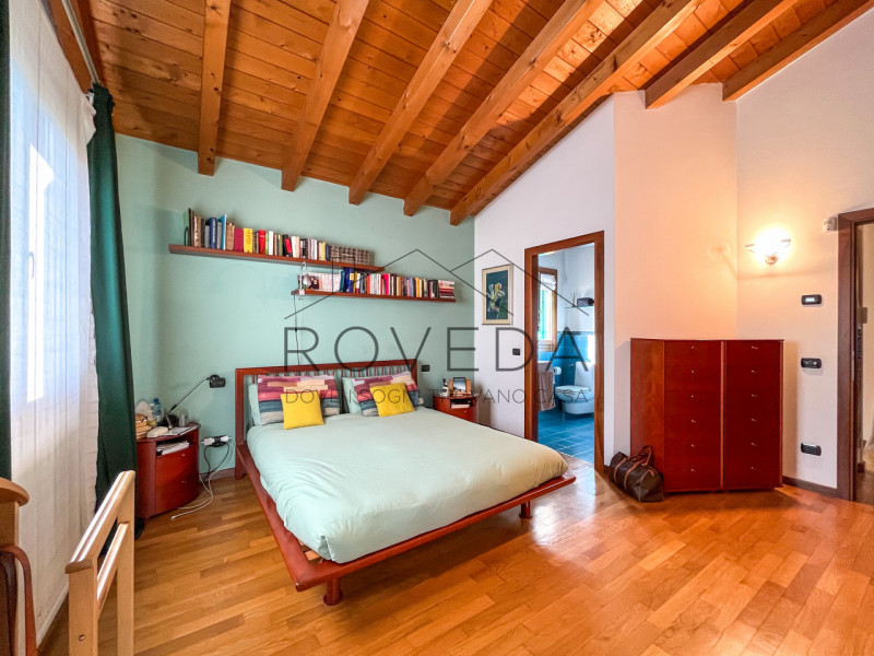 CASIER 

RIFERIMENTO: CR22

L'agenzia immobiliare Roveda ha il piacere di proporvi questa splendi...