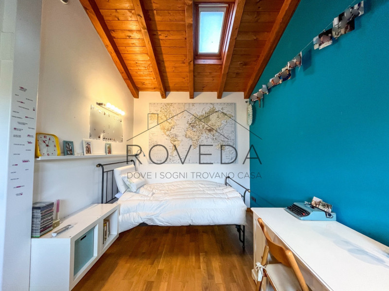 CASIER 

RIFERIMENTO: CR22

L'agenzia immobiliare Roveda ha il piacere di proporvi questa splendi...